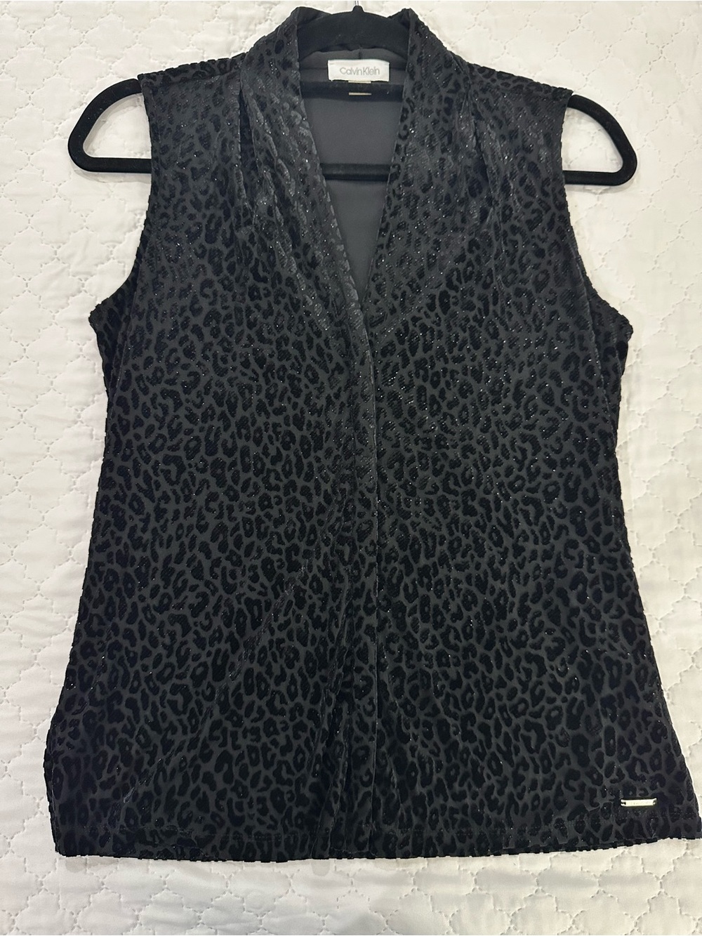 Calvin Klein Black Leopard-Print Sleeveless V-Neck Camisole